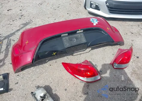 2013 Hyundai Veloster Base W/Black z USA, uszkodzony, nr VIN KMHTC6AD3DU163518